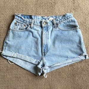 Levi’s cut off high waisted shorts